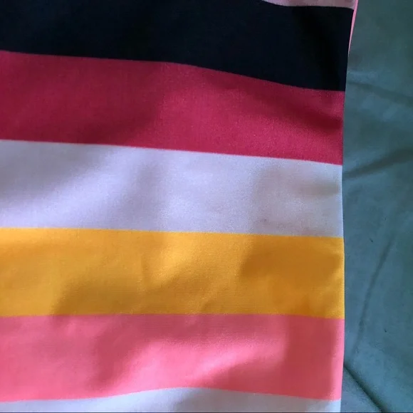 ⚡️⚡️ SOLID & STRIPED 🌞 bottoms - Picture 5 of 8